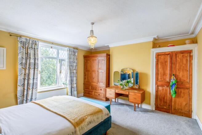 5 bed Terraced for sale Image 10