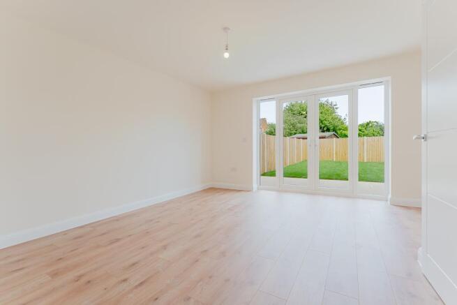 Plot 2, Stanton Close, Desborough (9 of 23).jpg