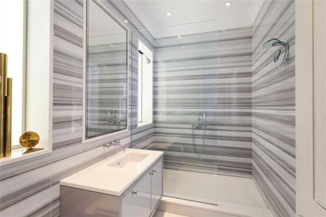 En Suite Shower Room