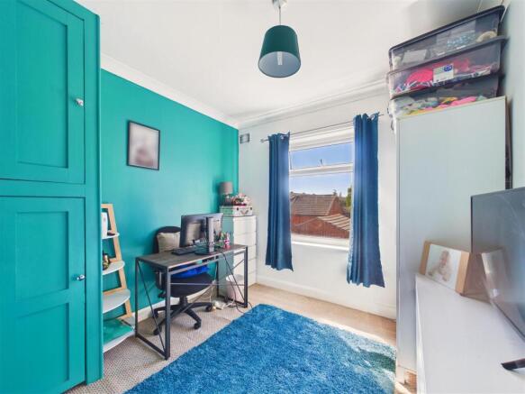 2 bed Terraced for sale Image 7