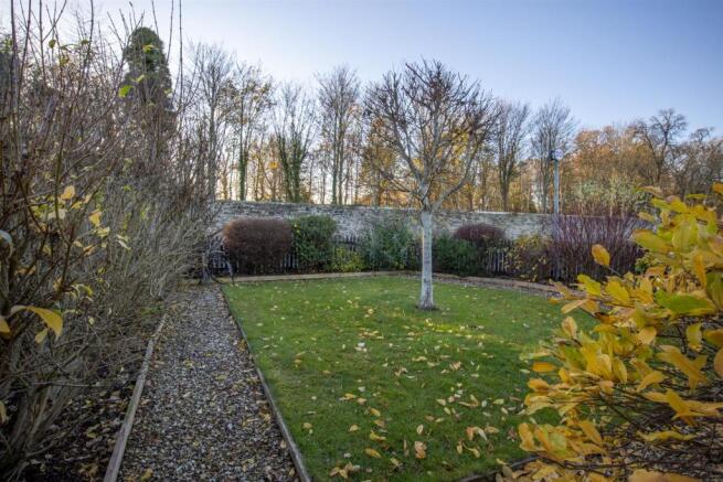 1-croft-road-garden4.jpg