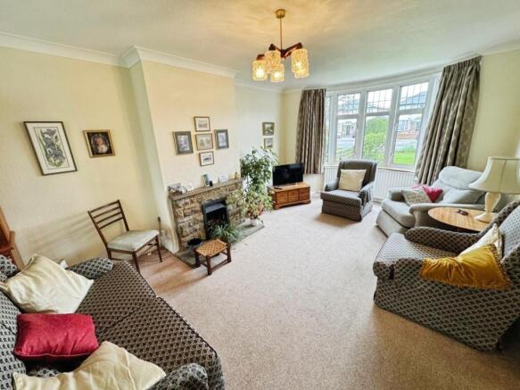 Living Room.jpg