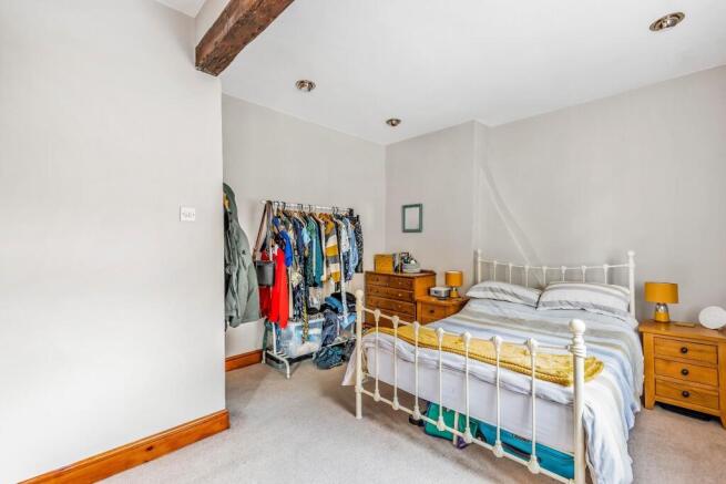 2 bed House to rent Image 7