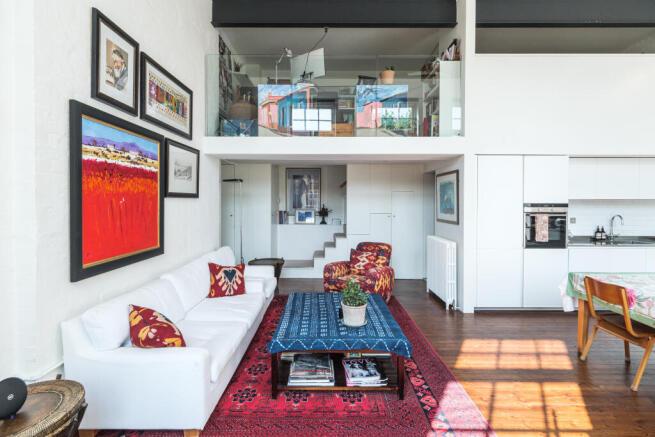 THE-LYCEE-23 (19).jpg