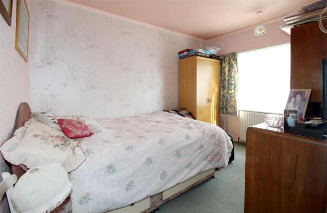 011_Eastgate South.j