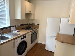 1, 18 Byron Court, Shelley Road, Bournemouth BH1 4GZ