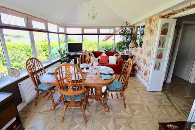 Conservatory / Dining Area