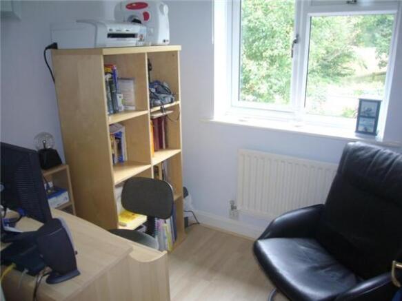 Bedroom/Study