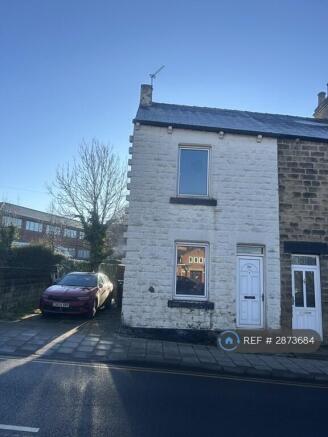 2 bed End of Terrace to rent Image 9