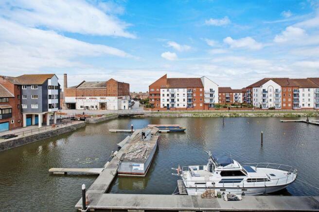 Docks