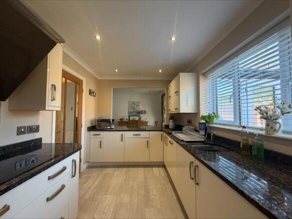 processed-DAD5258...