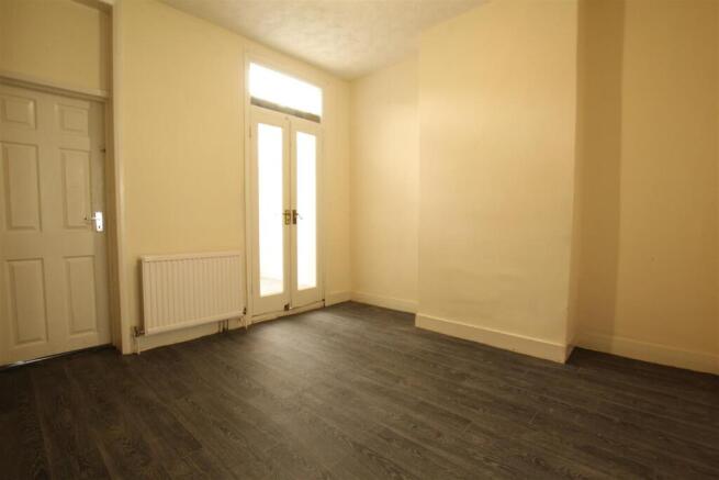 Living room.JPG