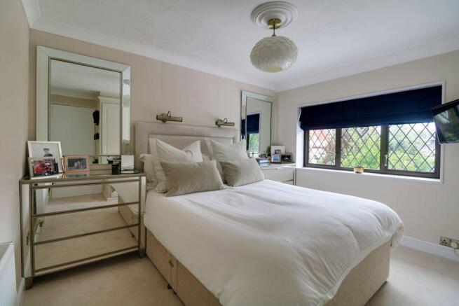 Bedroom 1 (Double)