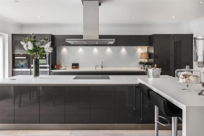 house. estate agency
