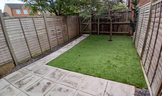 12 Lathkill Street, Market Harborough, Leicestershire, LE16 9EY photo 5