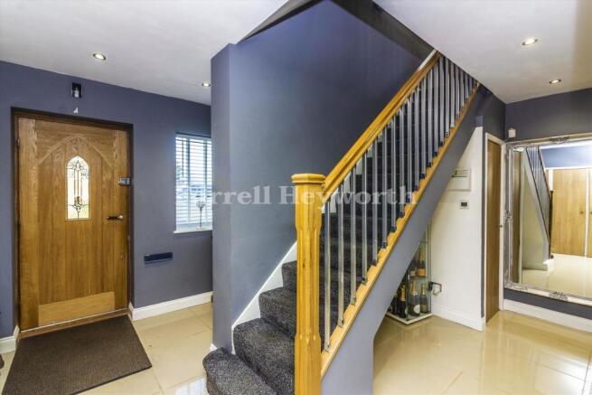 Hallway image 3