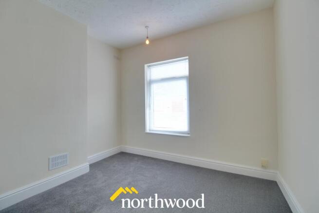 2 bed Terraced to rent Image 11