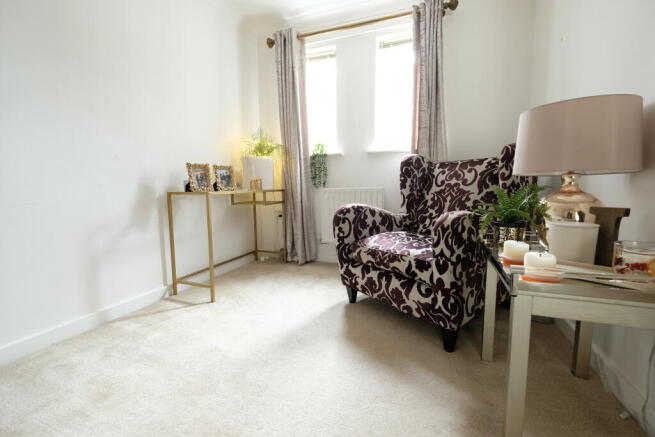 Brittany Close, Marchwood, Hampshire photo 4