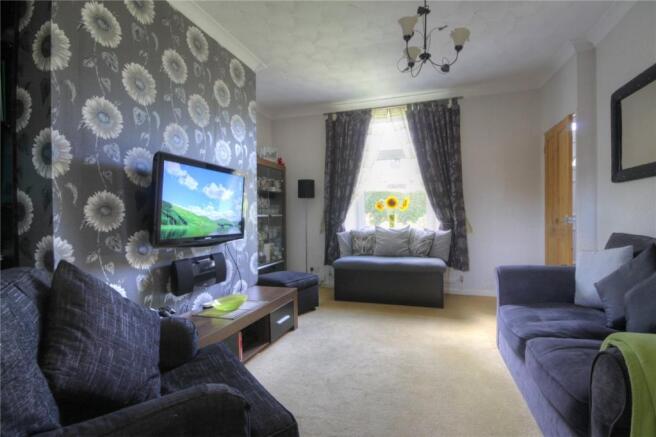 Living Room Pic 1