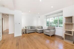 15, Hillfield Court, Belsize Avenue, London NW3 4BH
