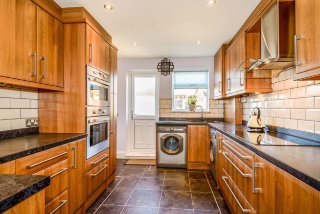 Modern fitted kitche