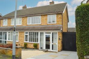 49, Highfield Drive, Wigston LE18 1NP