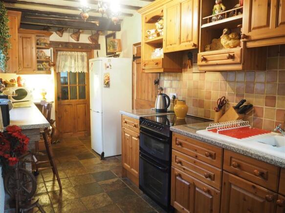 Kitchen 070