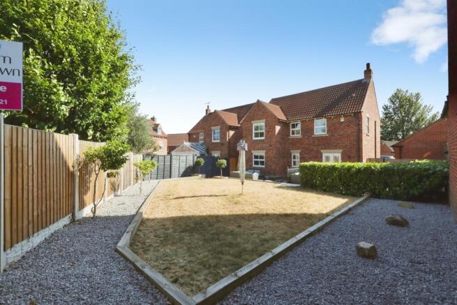 3 bed Detached for sale Image 4