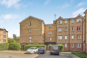25, 5 Verona Court, Myers Lane, London SE14 5RX