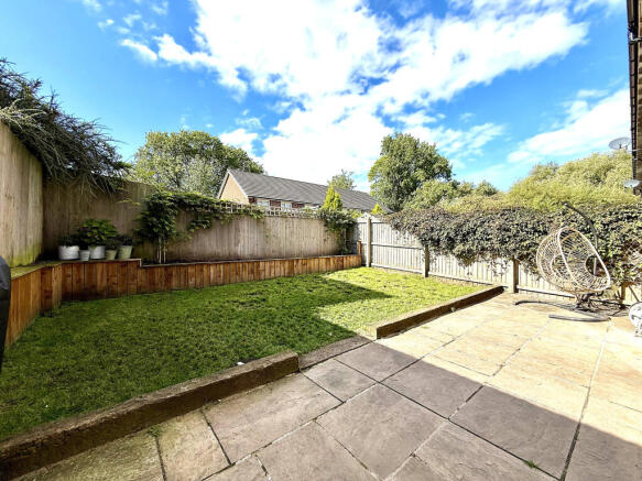 Clematis Drive,  Garstang, PR3 photo 4