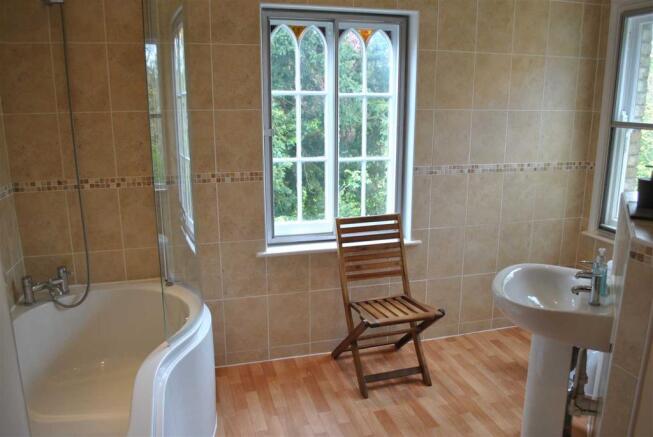 Photo 12
