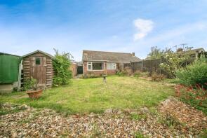 4, Woodlands, Great Oakley CO12 5BZ