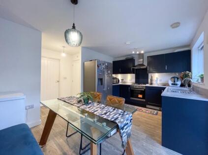 Crete Hall Road, Northfleet, Gravesend, Kent, DA11