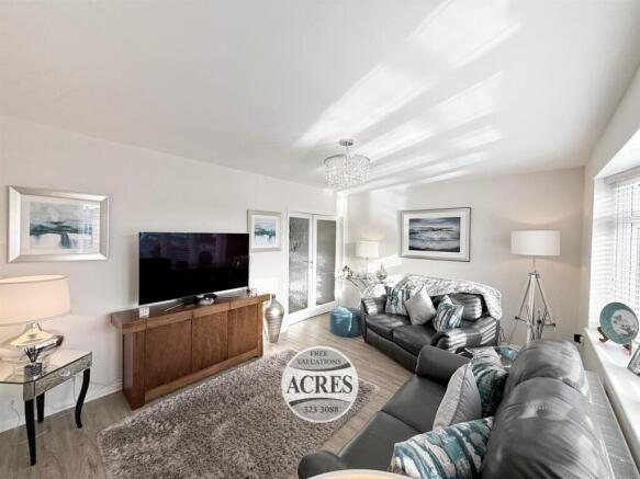 IMG_1806 (Large).jpg