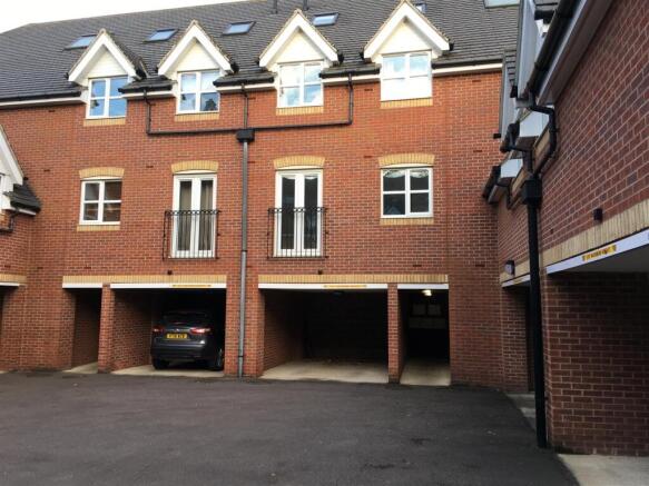 Park View - Car Port.JPG