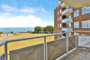 D2, Elizabeth Court, Grove Road, Bournemouth BH1 3DR