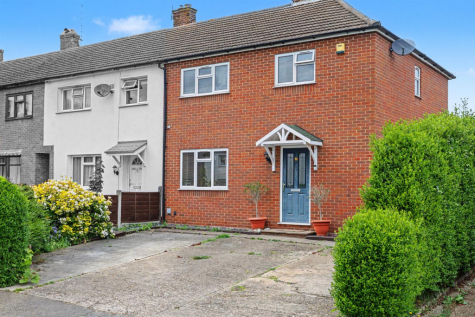 Meadow Road, Rettendon Common, Chelmsford