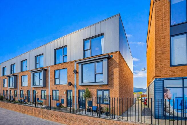 Neptune Road front.jpg