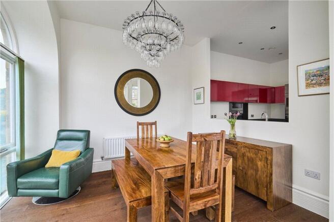 2 bed Bungalow for sale Image 5