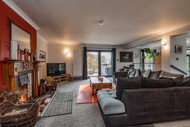 Lounge Upper