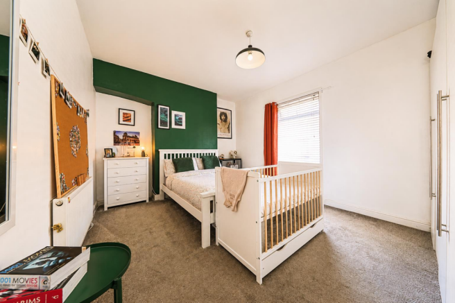 3 bed Terraced for sale Image 4