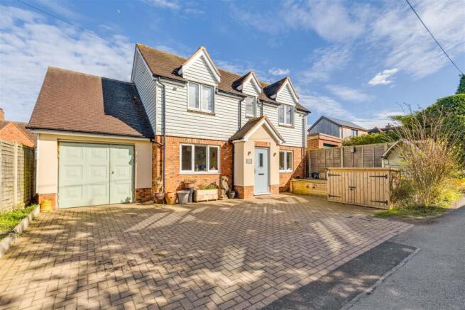 Hunters Lodge-32.jpg