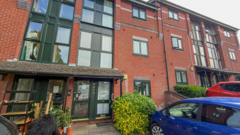 Priory Wharf, Birkenhead, CH41