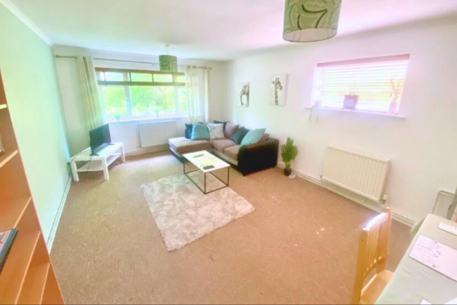 Living Room: