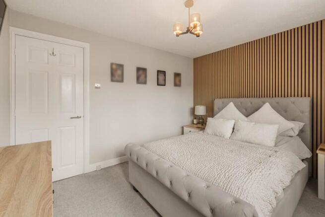2 bed Town House for sale Image 9