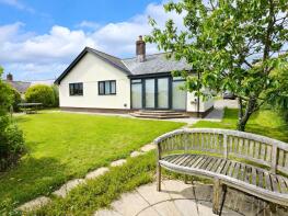 4, Hector Close, Winkleigh EX19 8UD