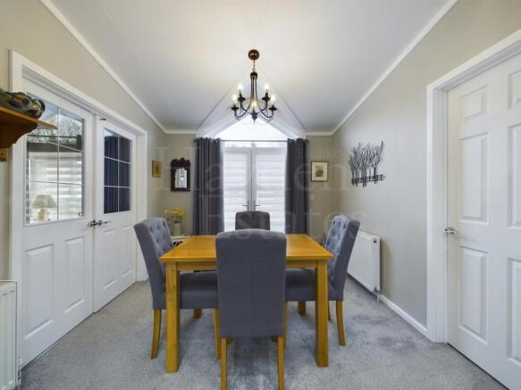 Cleobury Road, DY14 photo 4