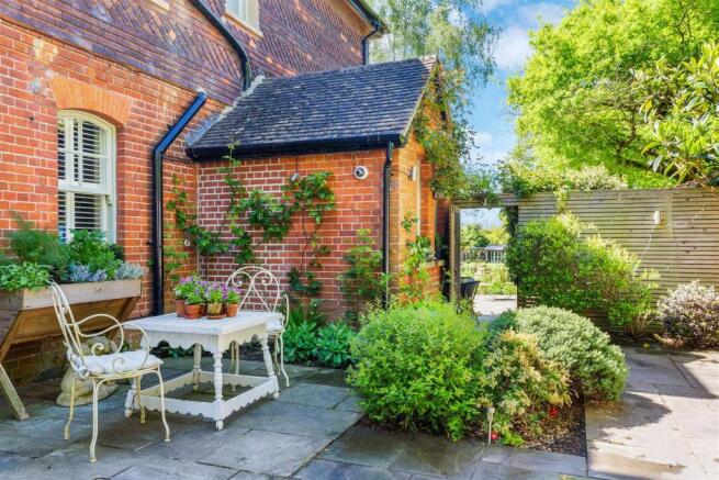 Courtyard Garden