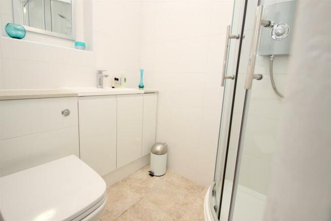 Shower Room.jpg