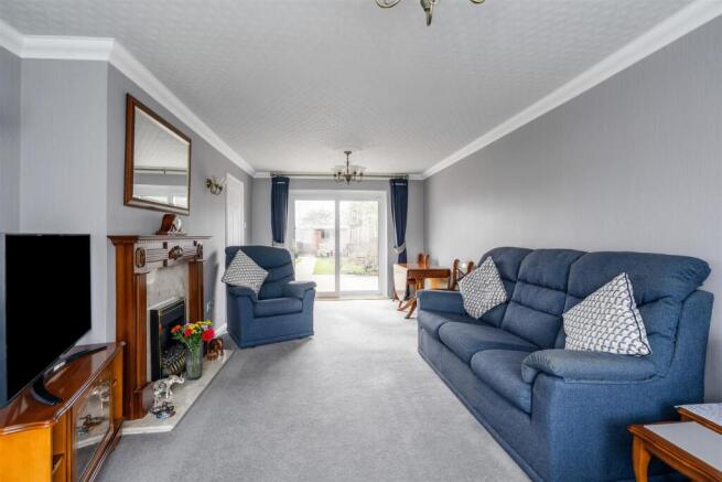 39 Hobs Meadow_11.jpg